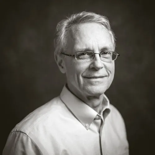 Пол Е. Міллер